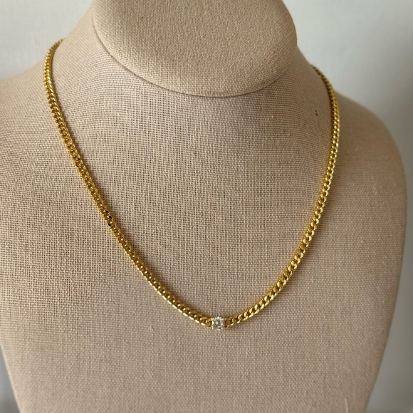 Elegant Gold and Silver Women's Jewelry Set - Picture 5 of 7